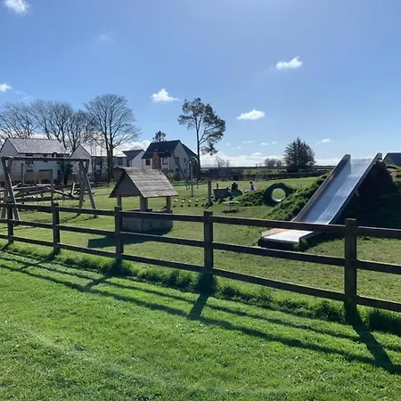 Casa de Férias 4 Bed In Eden Valley 89353