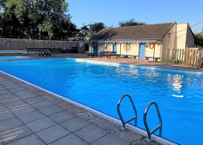 4 Bed In Penrith Oc-89353