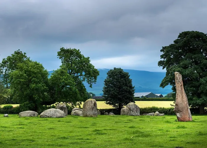 4 Bed In Penrith Oc-89353 *