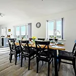 4 Bed In Penrith Oc-89353 別荘 *